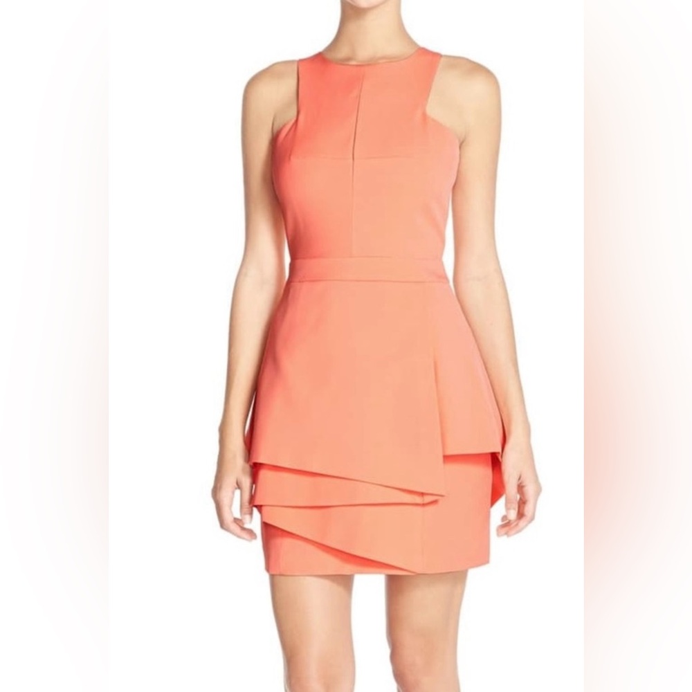 Elliatt peach color cocktail dress